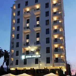 زيارة الفندق